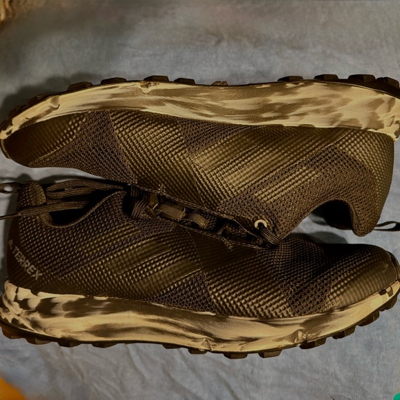 MEN'S Adidas TERREX Two Black Carbon BC0496 - Picture 8 of 8